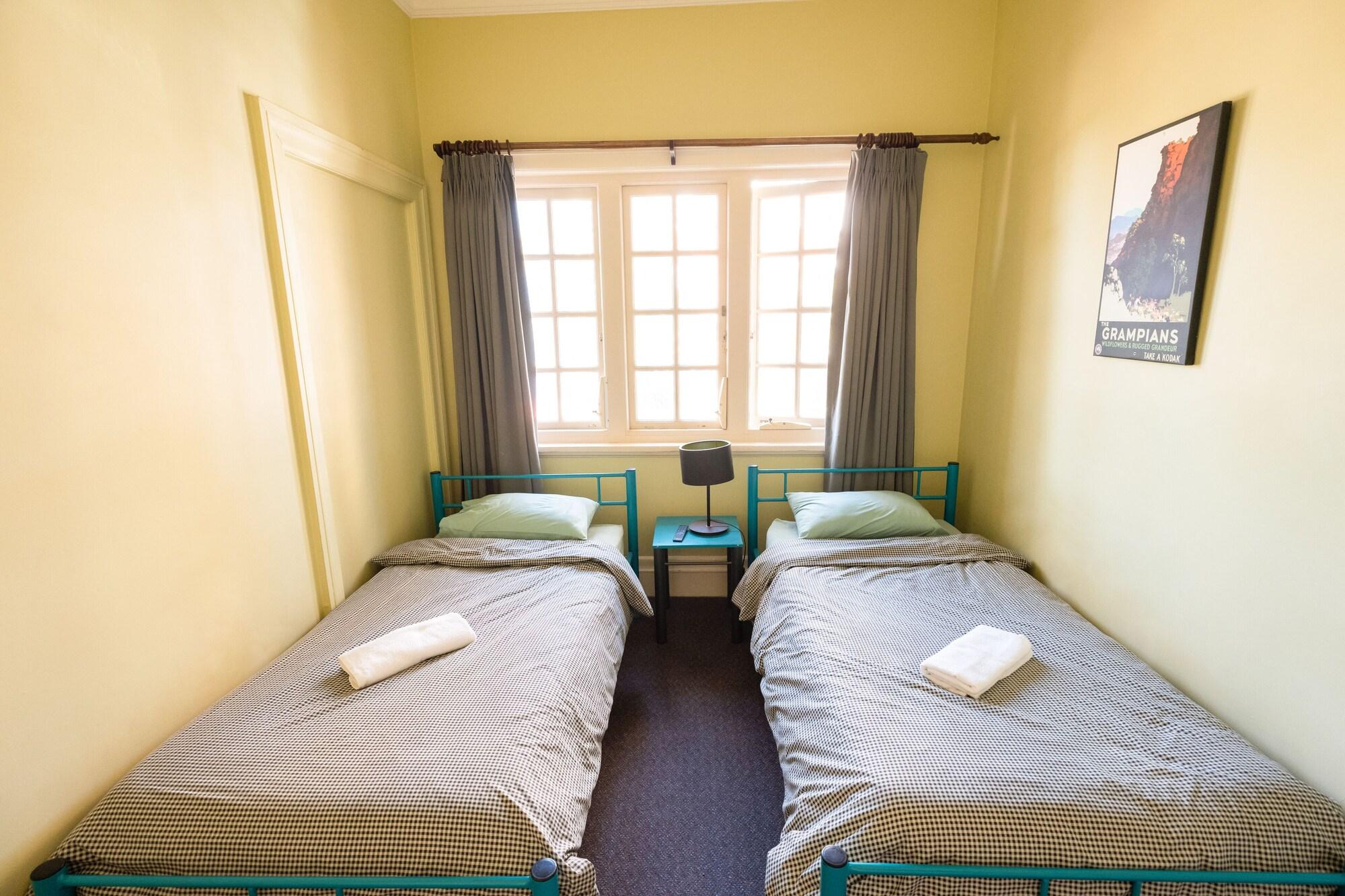 Yha Newcastle Beach Екстериор снимка