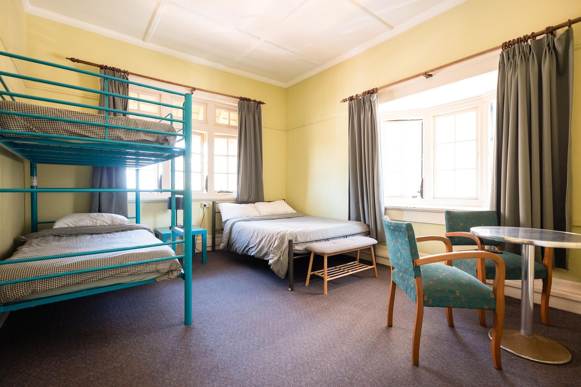 Yha Newcastle Beach Екстериор снимка