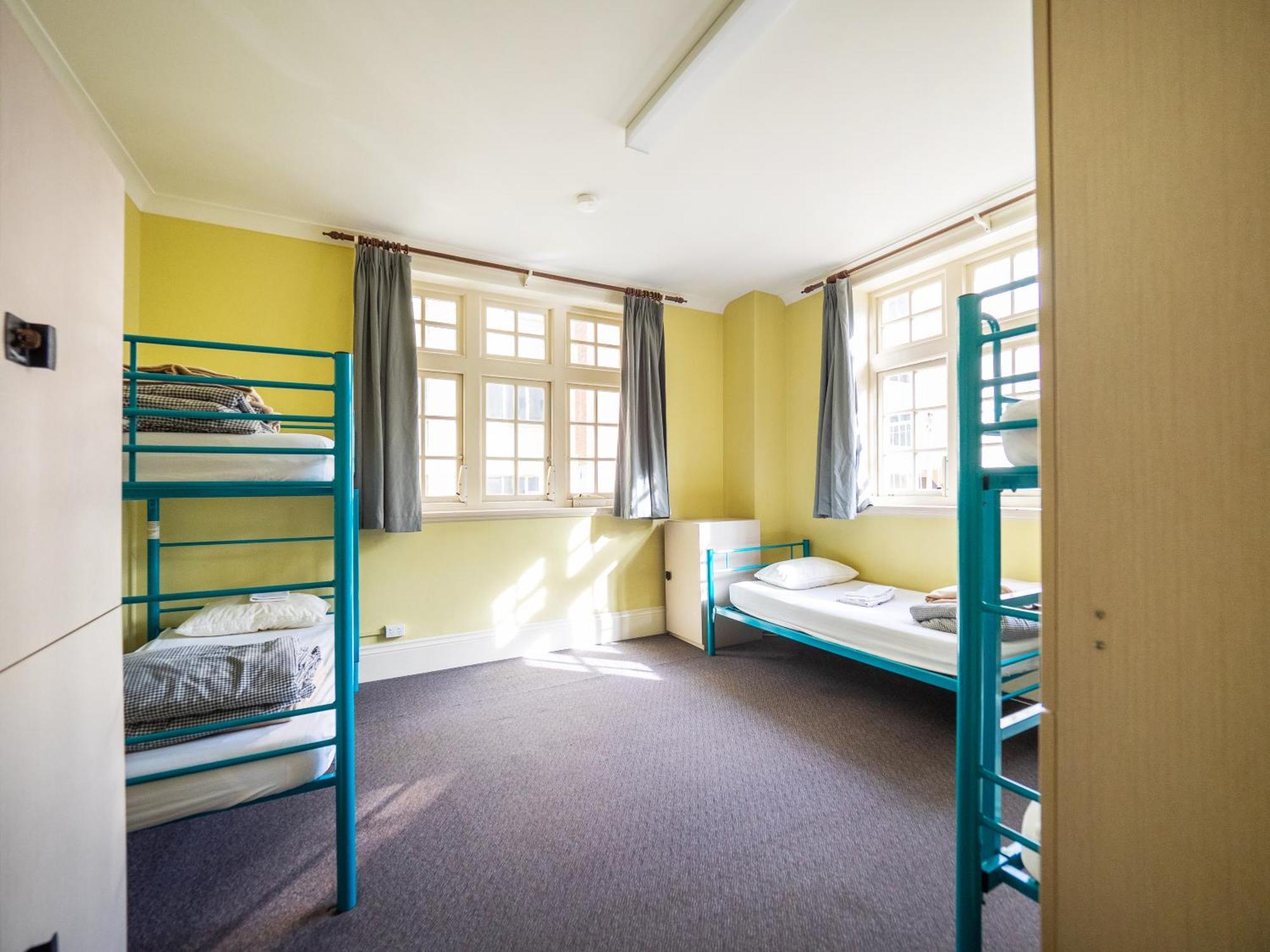 Yha Newcastle Beach Екстериор снимка
