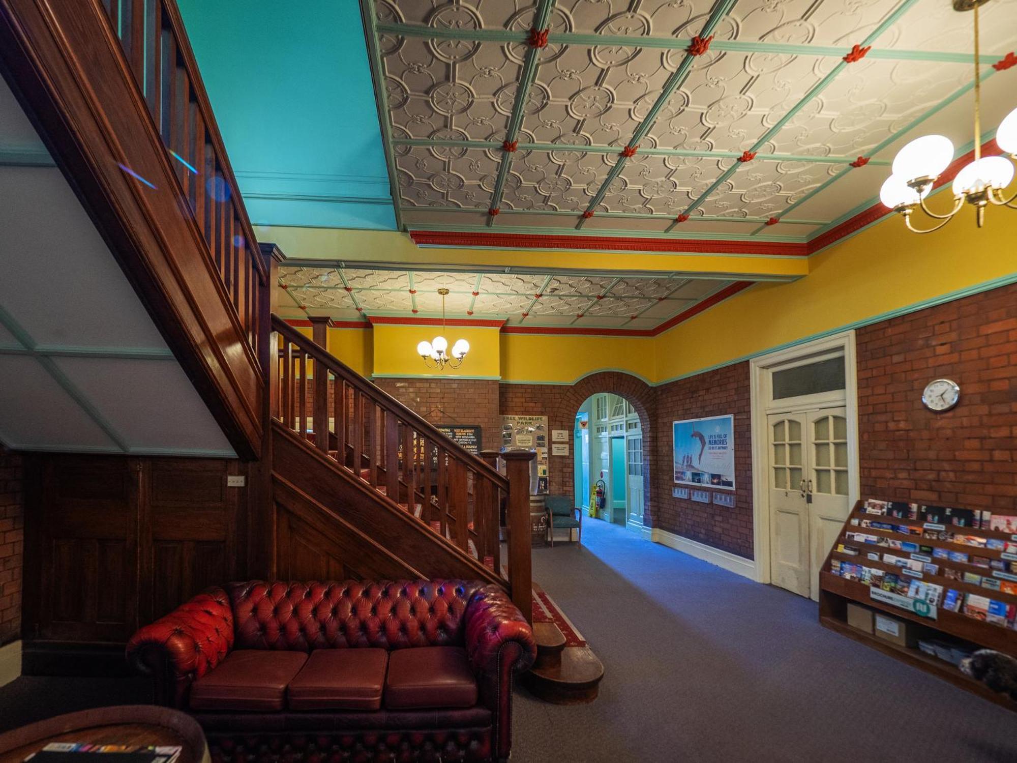 Yha Newcastle Beach Екстериор снимка